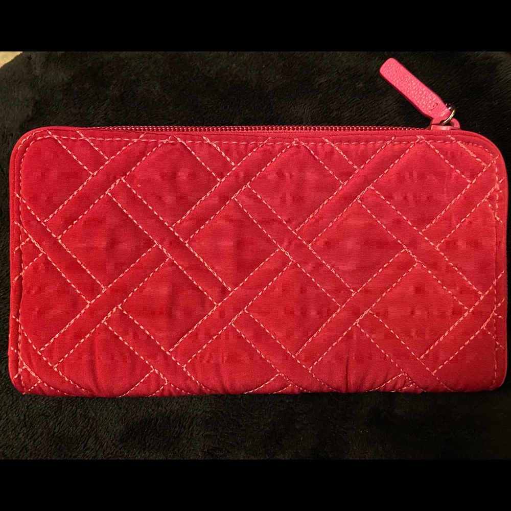 VERA BRADLEY PINK ZIP AROUND WALLET